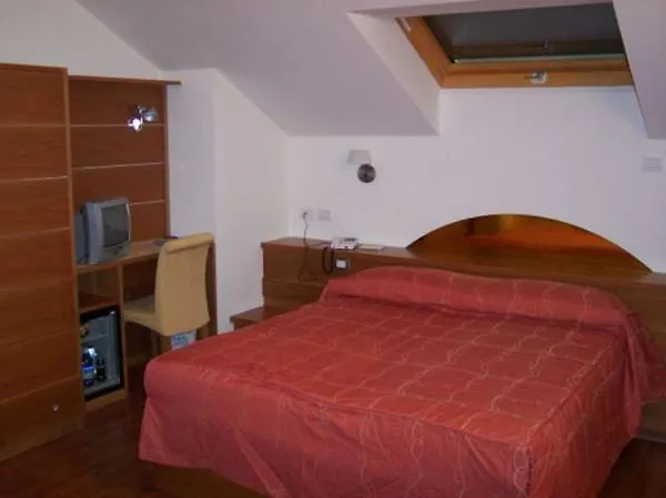 فندق Ristorante La Casona